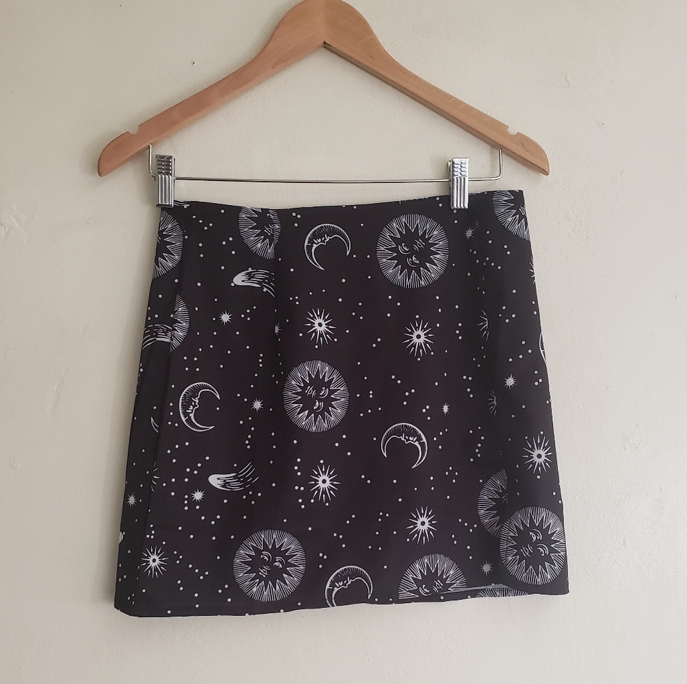 Shein Sun And Star Print Black Skirt